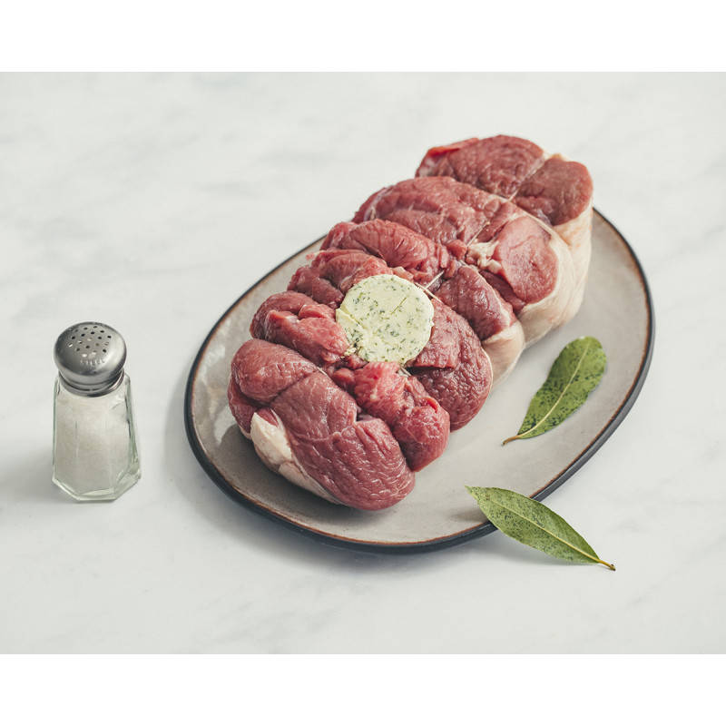 Rôti de Gigot d'agneau au beurre ail & fines herbes