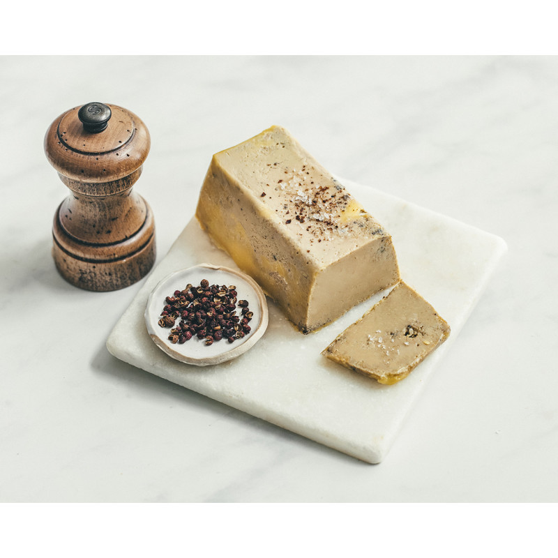 Foie gras de canard mi-cuit entier au poivre sauvage de Madagascar 200g