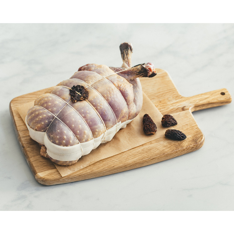 Pintade semi-désossée farcie aux morilles aromatisée