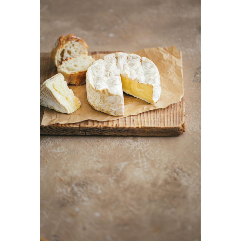 Camembert pasteurisé moulé main Camembert pasteurisé moulé main